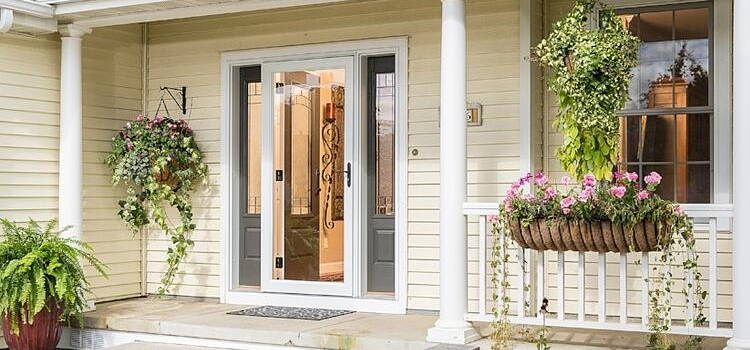 screen door installation in Blythe