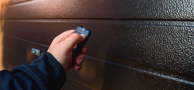automatic door opener with remote control in Blythe